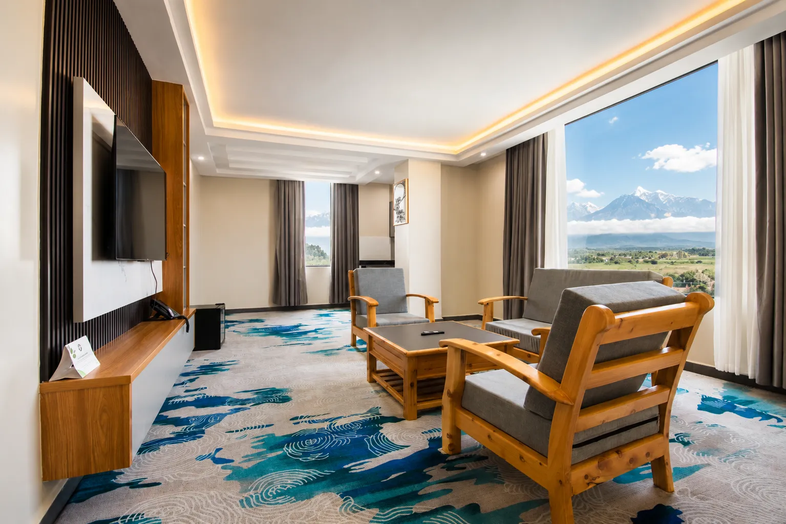 Two-Bedroom Suite Living Room with Mount Kenya View